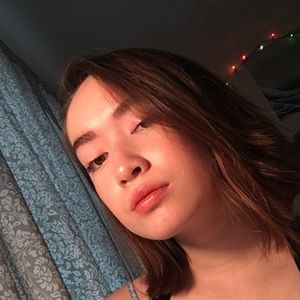 Meet your Posher, Avary